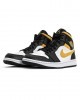 Nike "Jordan 1" / Retro Mid White "Pollen" Black GS