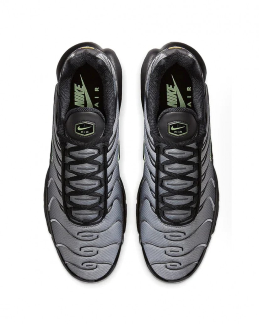 Nike Air Max Plus TN / Black Grey Vapour Green